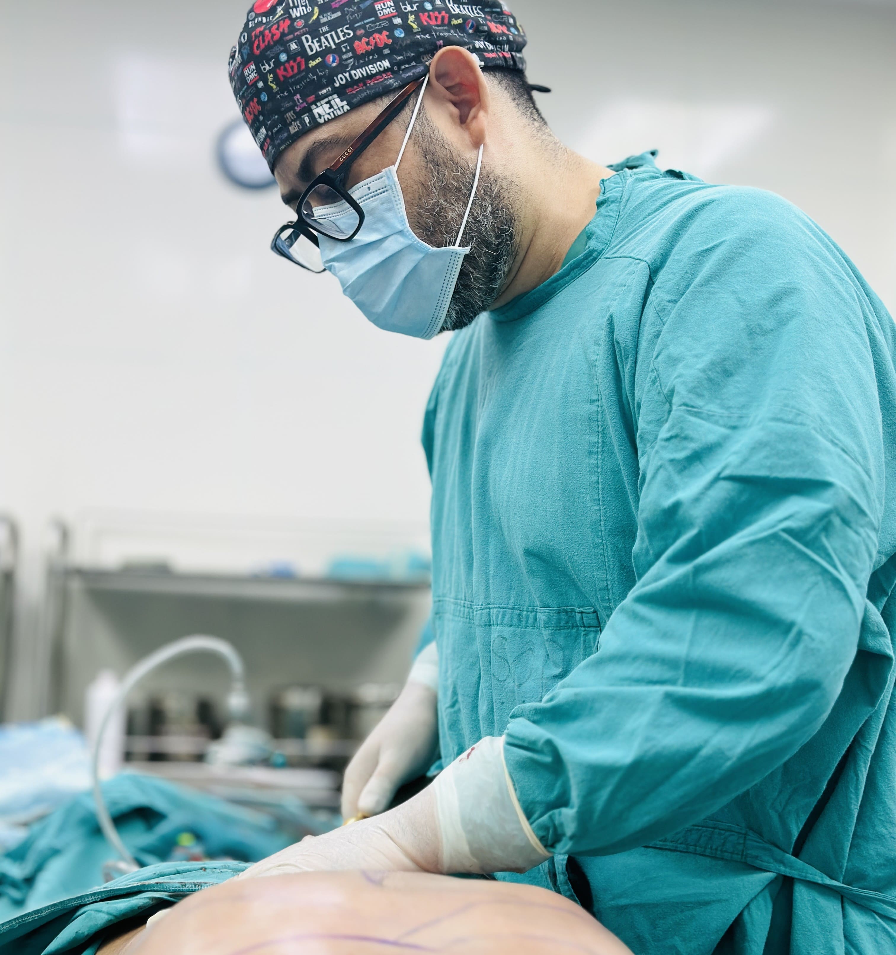 Liposucción de Brazos, Abdomen, Espalda, Muslos