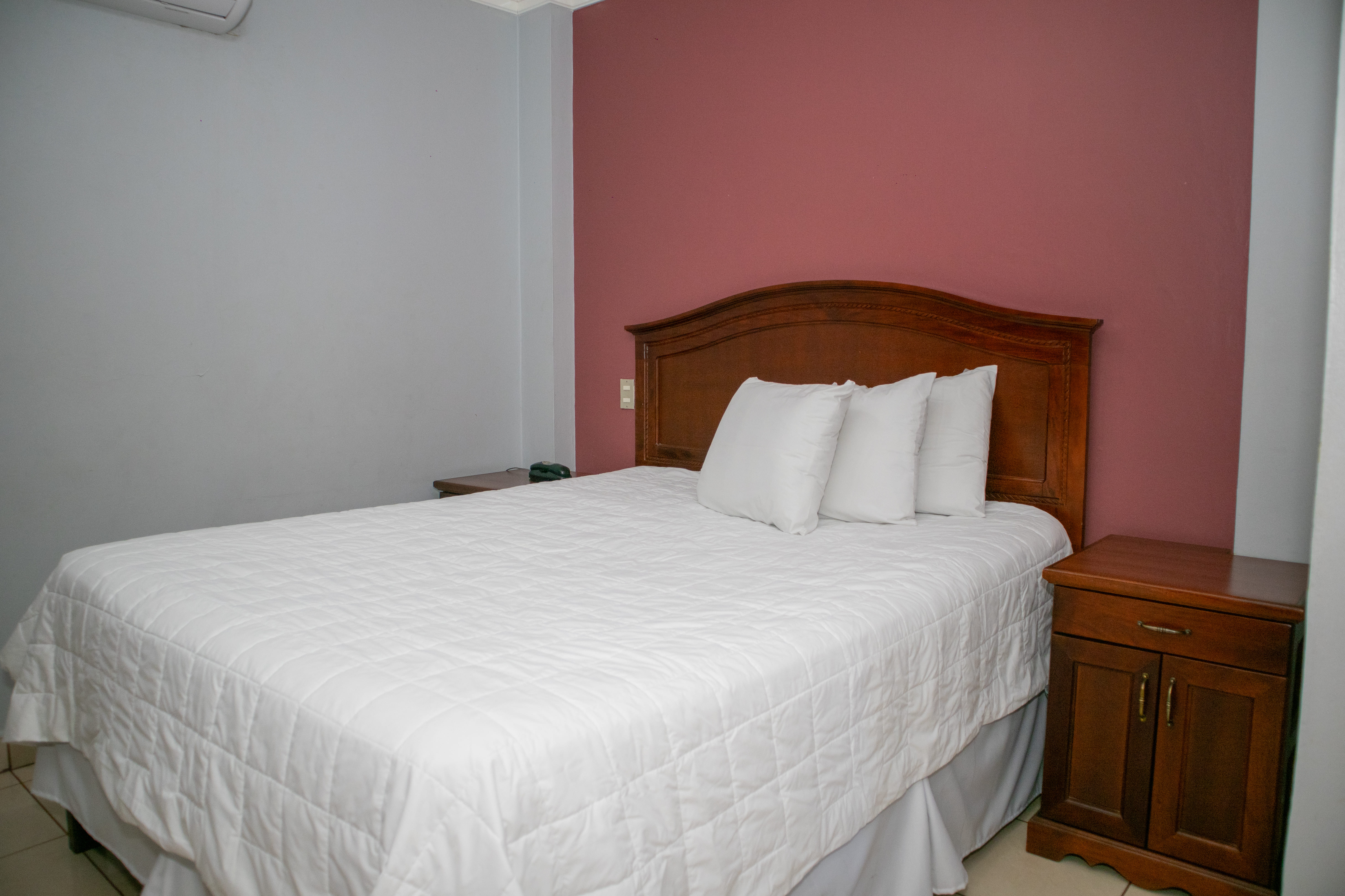 Alojamiento para 1 persona (Habitación Sencilla)